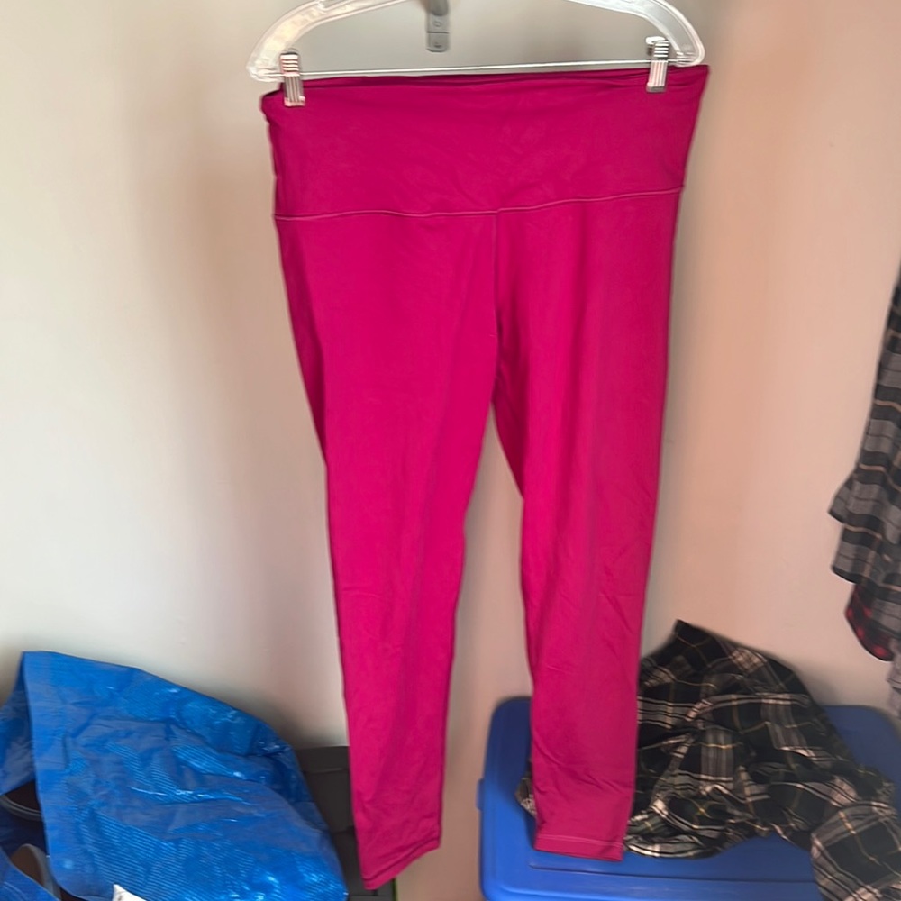 Victoria’s Secret Knockout Leggings
